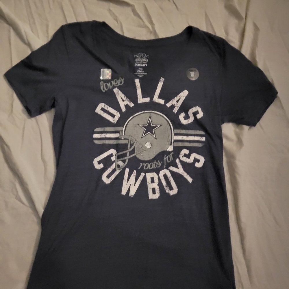 Old Navy V-Neck Dallas Cowboys Shirt